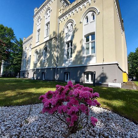 Rezydencja Mysliwska - Apartamenty Koszalin Luaran gambar
