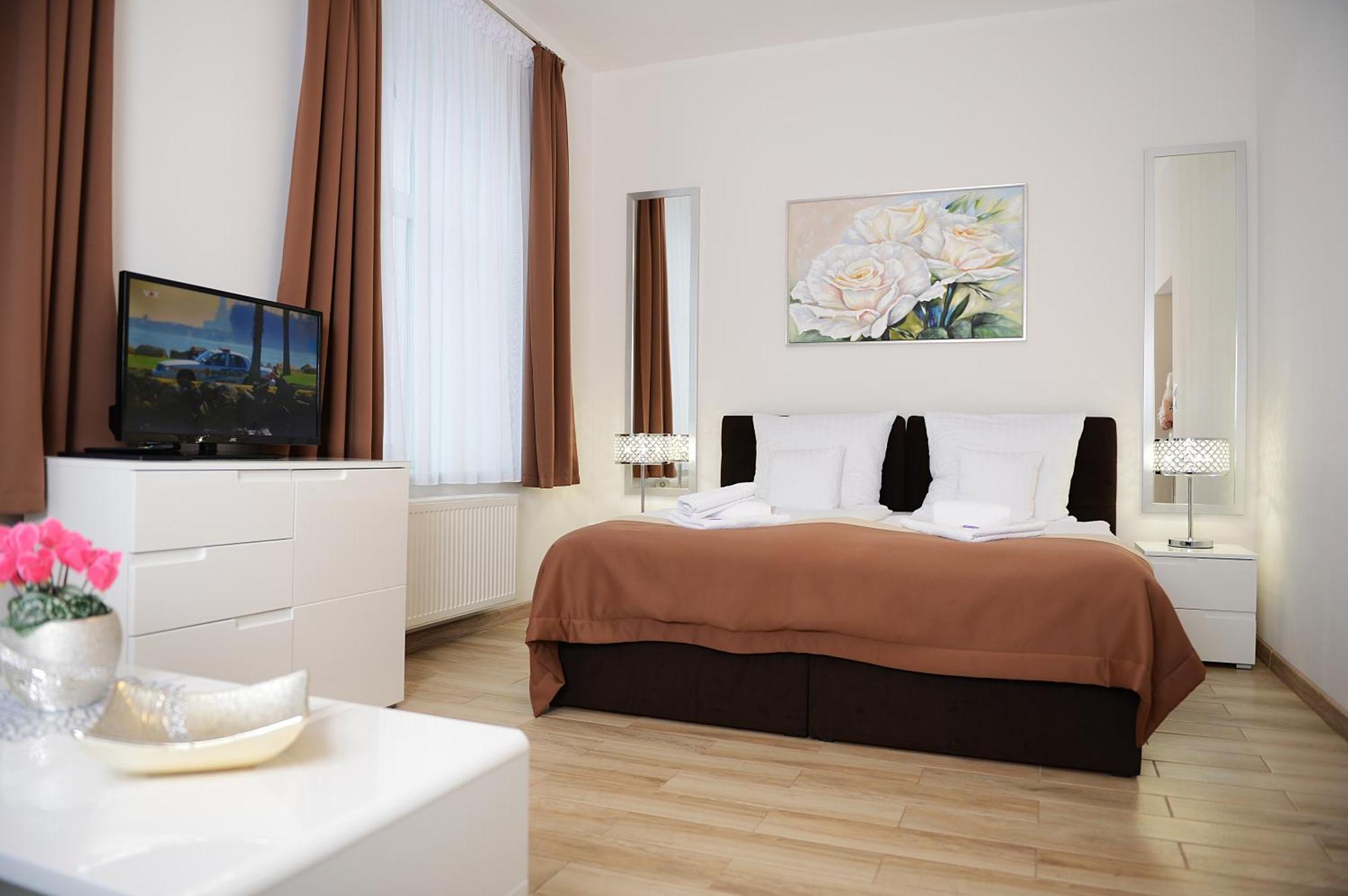 Rezydencja Mysliwska - Apartamenty Koszalin Luaran gambar
