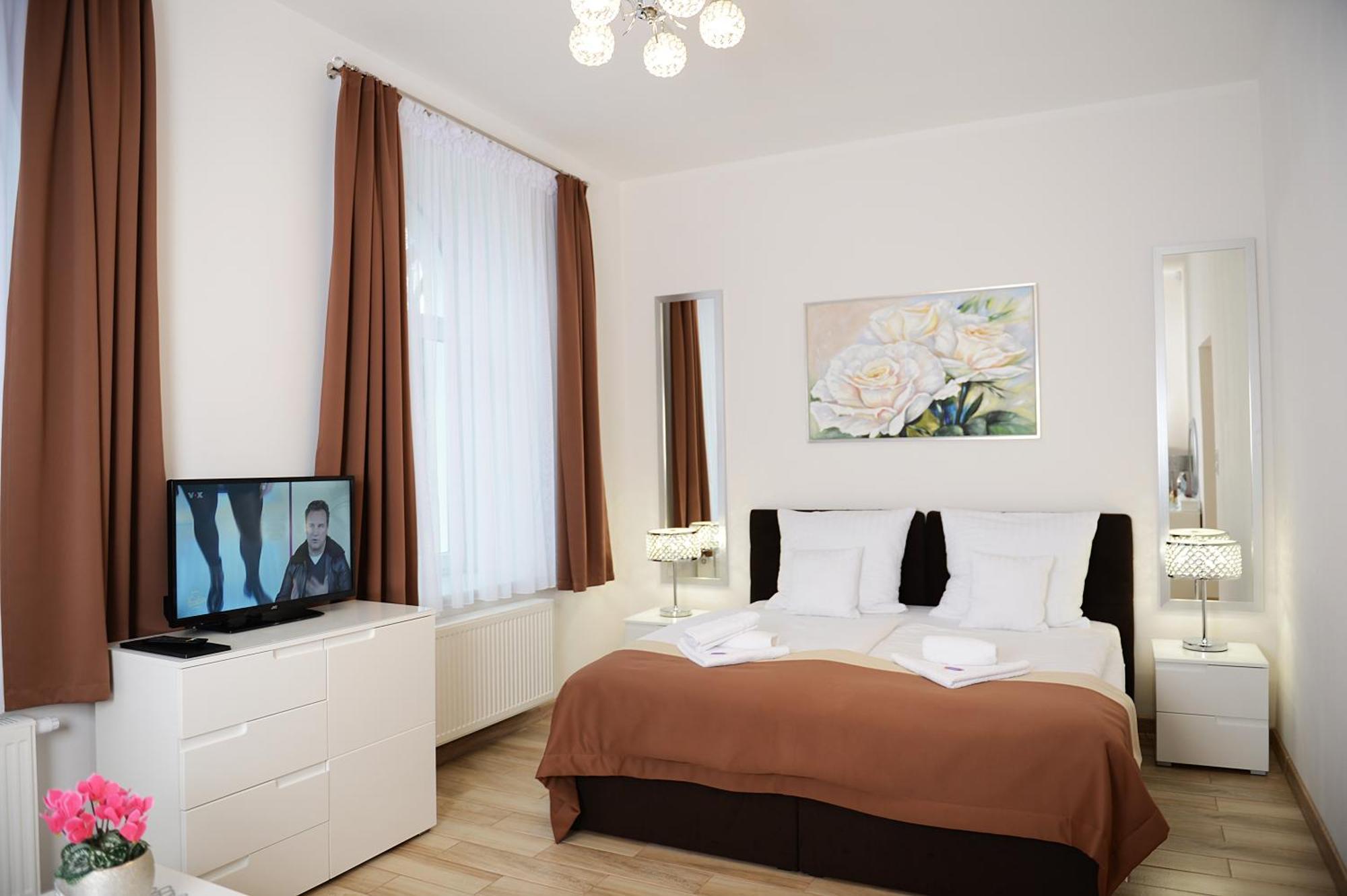 Rezydencja Mysliwska - Apartamenty Koszalin Luaran gambar
