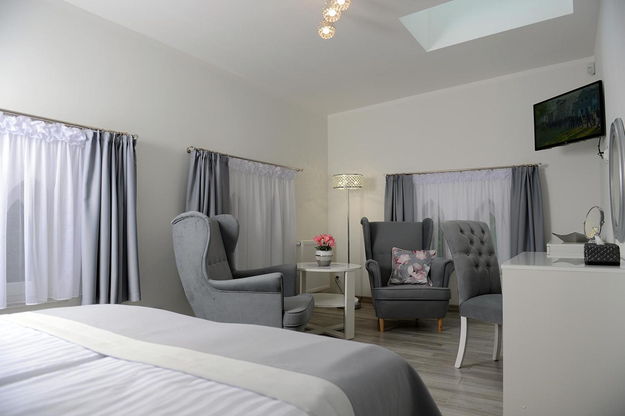 Rezydencja Mysliwska - Apartamenty Koszalin Luaran gambar