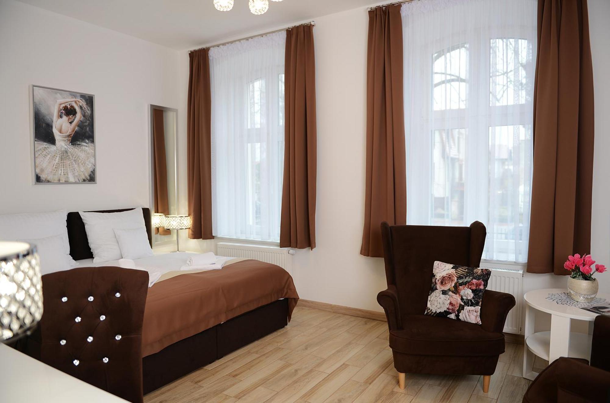 Rezydencja Mysliwska - Apartamenty Koszalin Luaran gambar